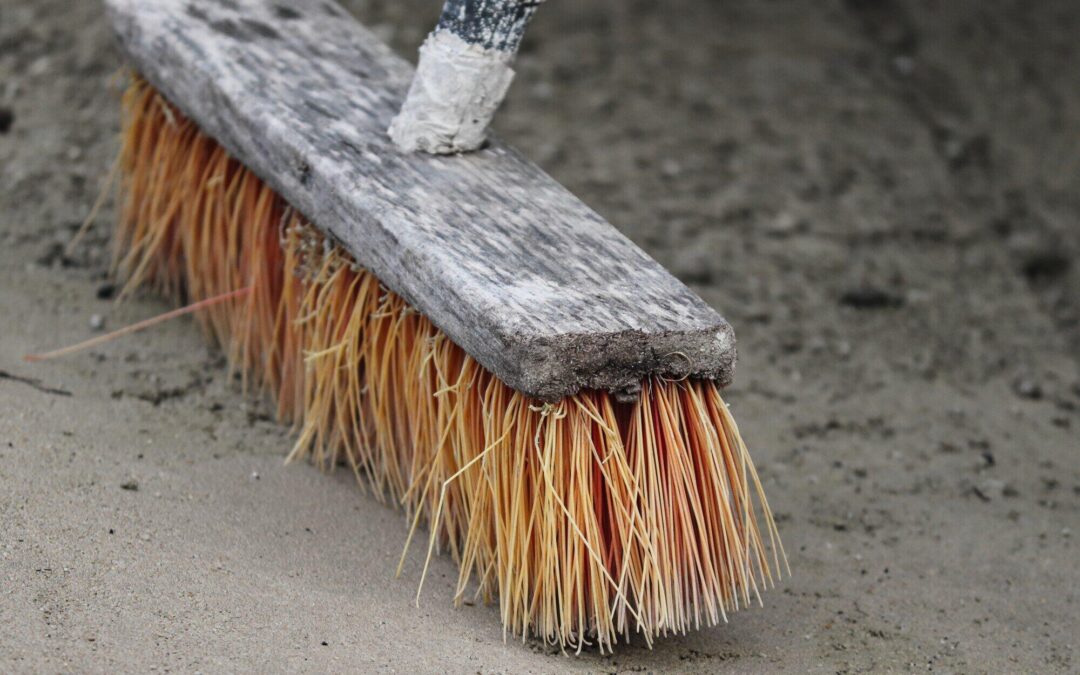 Why Rent Roll Off Dumpsters for Your Home Renovation?